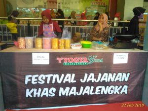 Asisten Pembangunan dan Kesra Buka Festival Jajanan Majalengka