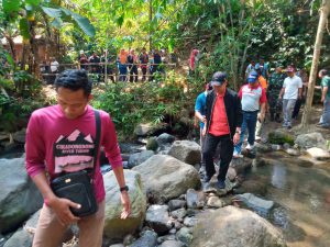 Bupati Buka Kegiatan River Tubing Peringati HUT Kemerdekaan RI Ke-74