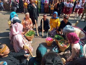 Bupati Hadiri Ruwatan dan Sedekah Bumi Desa Cijurey