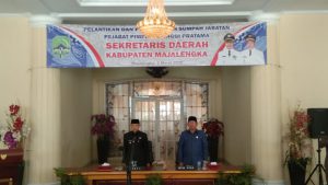 Bupati Lantik dan Ambil Sumpah Sekretaris Daerah