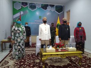 Provinsi Jawa Barat merayakan hari jadi yang ke 75