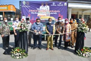 Bupati Launching Aplikasi Sistem KIR SIK1LAT