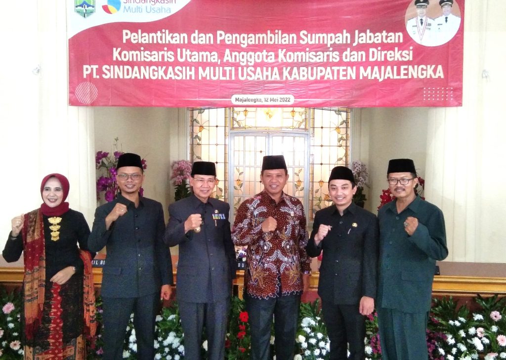 Bupati Lantik Jajaran Pejabat Perumda PT.  Sindangkasih Multi Usaha