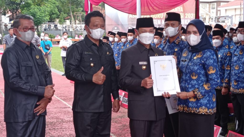 Bupati Lantik 1.197 ASN PPPK Guru Formasi Tahun 2021 dilingkungan Pemkab Majalengka