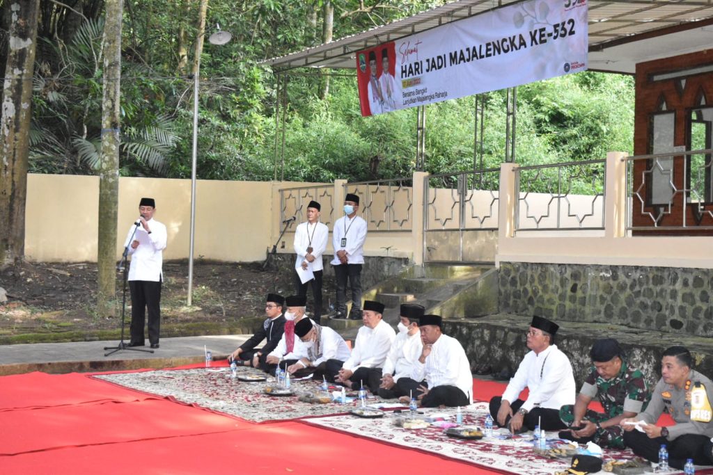 Peringati Hari Jadi Kab.Majalengka ke-532, Bupati Ziarah ke Makam Pangeran Muhammad