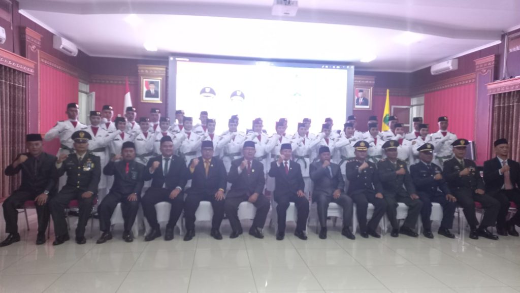 Bupati Majalengka Kukuhkan 31 Paskibra