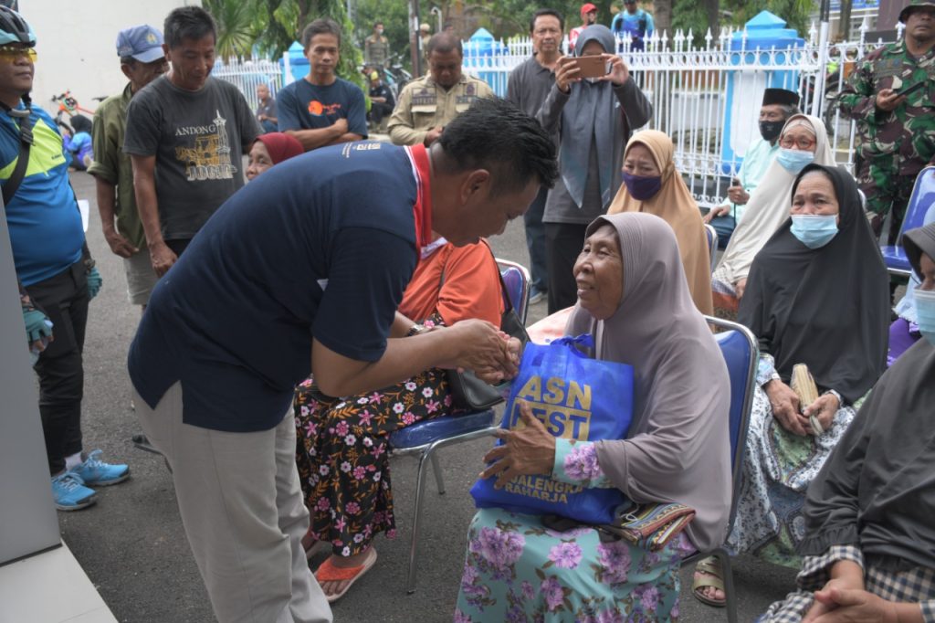 Peringati HUT KORPRI, Majalengka Gelar ASN Fest dan Berbagi Sembako