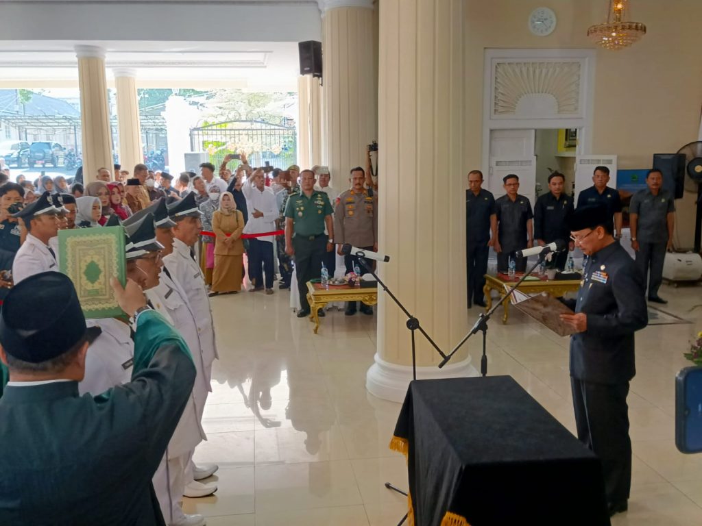 Bupati Lantik 64 Kepala Desa Hasil Pilkades Serentak Tahun 2023