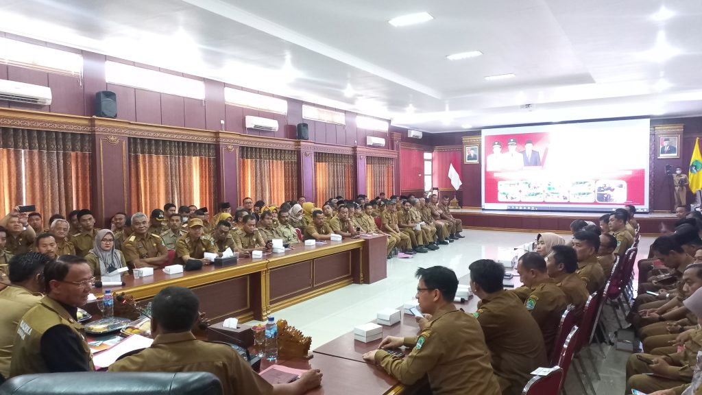 Pemkab Majalengka Luncurkan Program Padat Karya Untuk Membuka Lapangan Pekerjaan dan Peningkatan Ekonomi di Desa