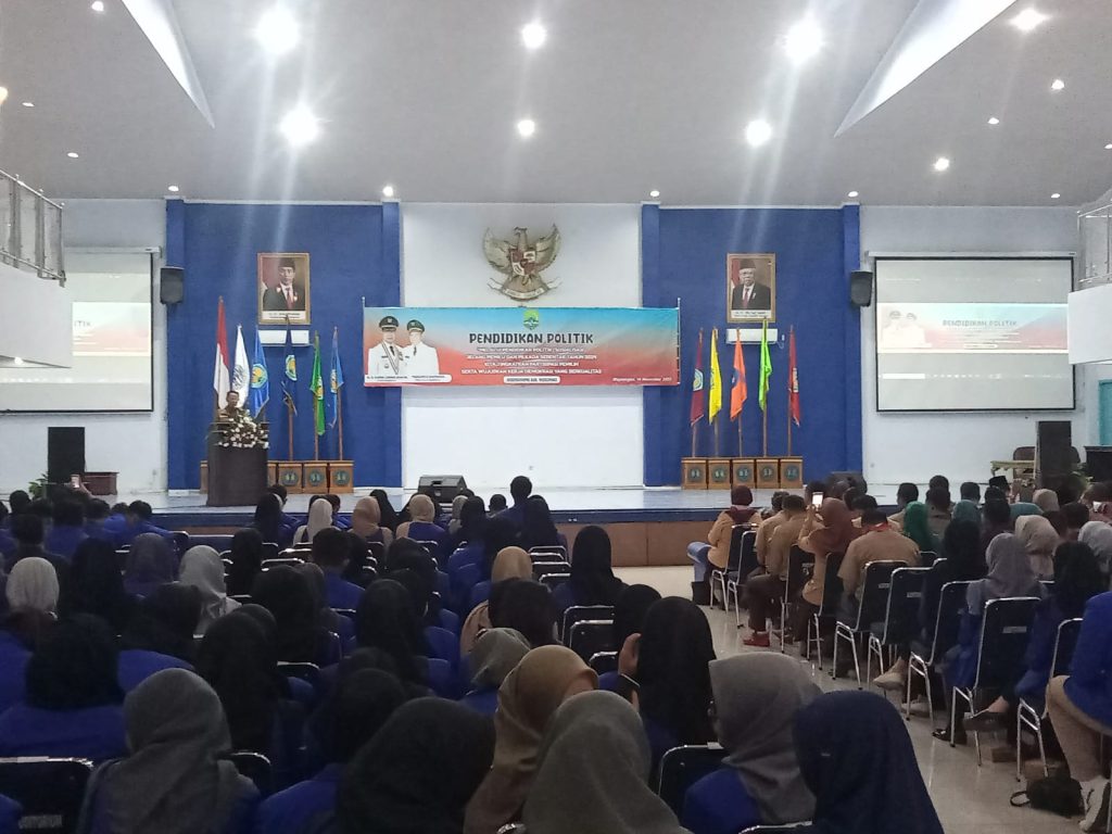 Jelang Pemilu 2024 Kesbangpol Gelar Pendidikan Politik bagi Mahasiswa