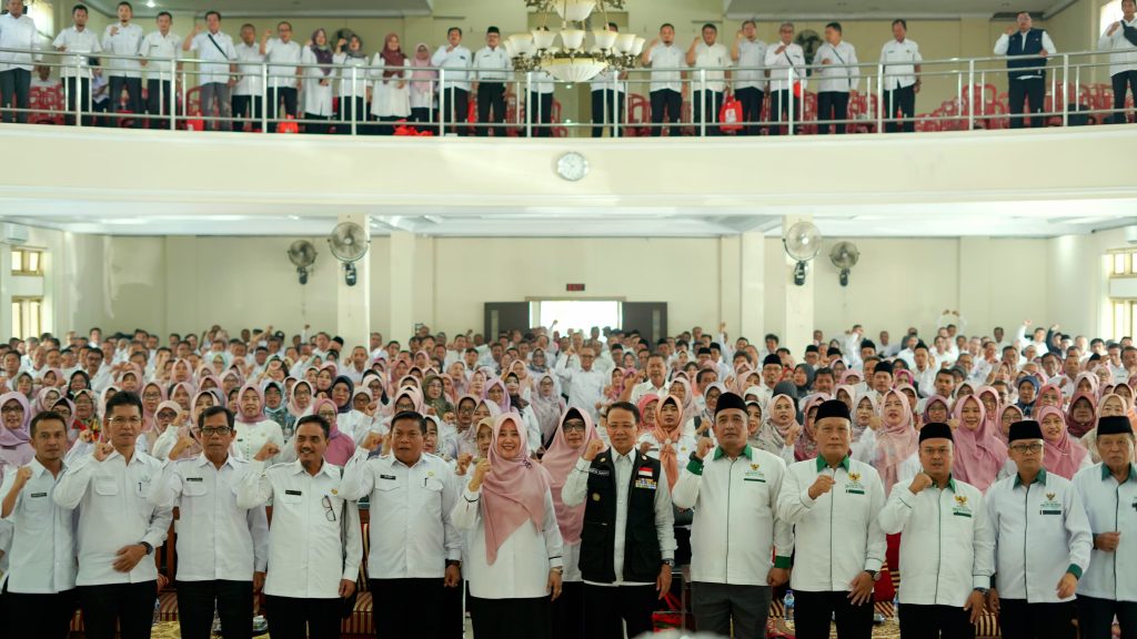 Bupati Buka Kegiatan Sosialisasi Zakat, Infak dan Sedekah Baznas Kab.Majalengka<br>Di Lingkungan Dinas Pendidikan