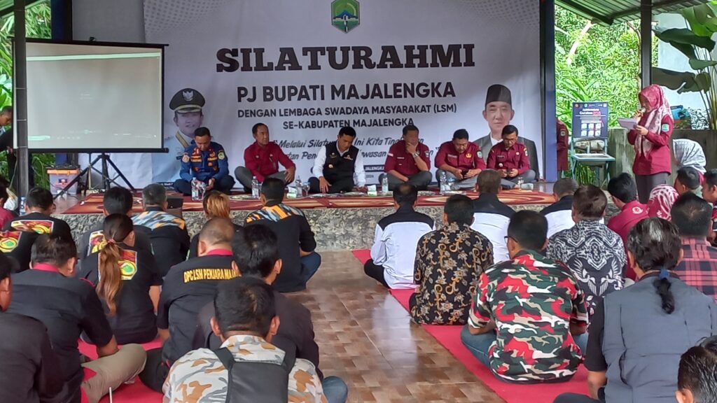 Silaturahmi dengan LSM Pj Bupati H. Dedi Supandi Berharap Sinergitas dan Kolaborasi dalam Memajukan Majalengka