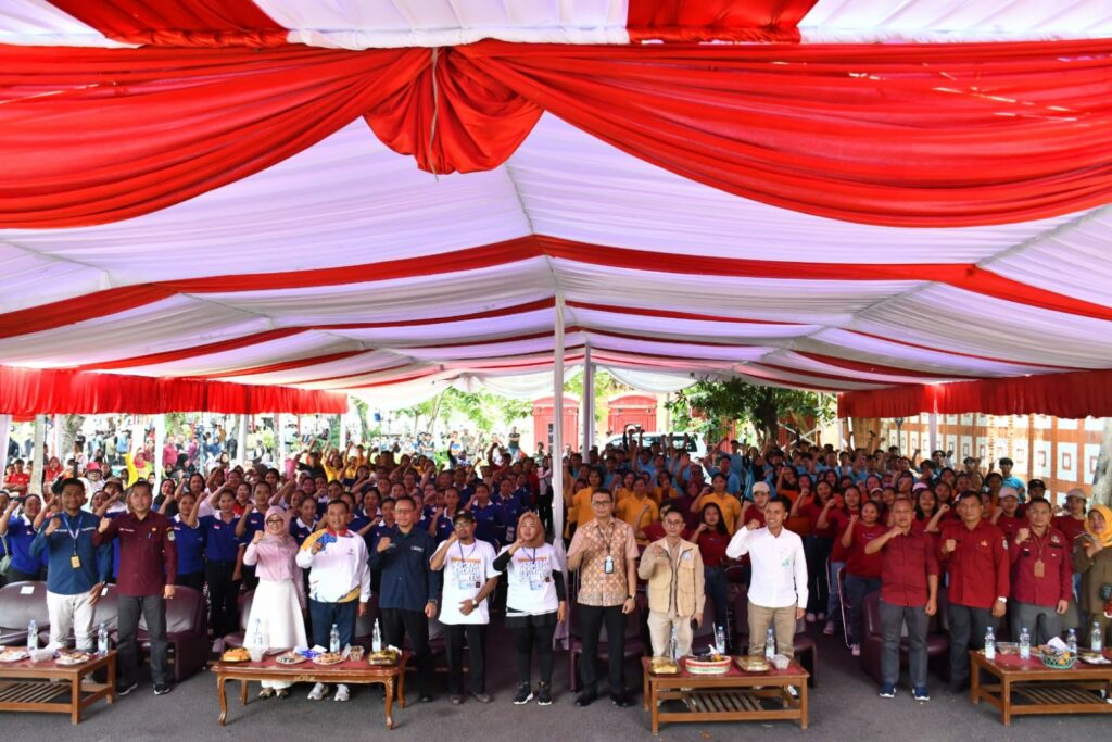 JOB FAIR Lewat SIDIRUT GAYA ARTIS turut Meriahkan Gebyar Migran Majalengka