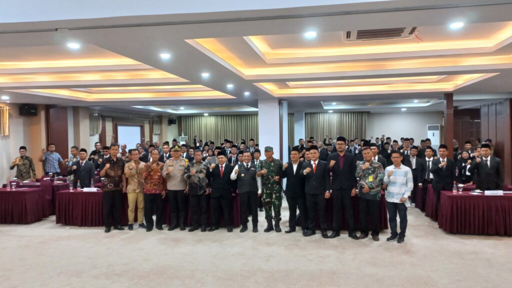 Pelantikan Panitia Pengawas Pemilu (Panwaslu) Kecamatan se-Kabupaten Majalengka