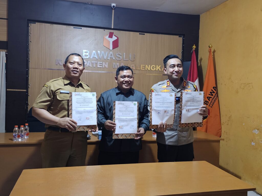 Bawaslu Majalengka Kolaborasi Dengan Diskominfo Majalengka Untuk Mengawasi Konten Negatif Pilkada Majalengka 2024