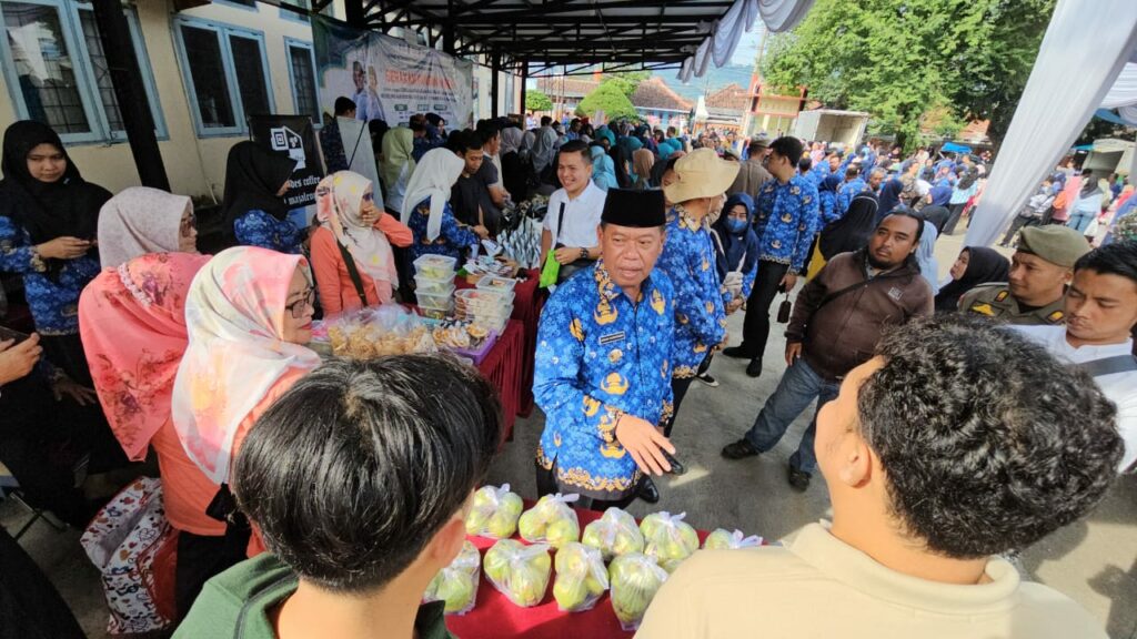 Bupati Majalengka Buka Gerakan Pangan Murah