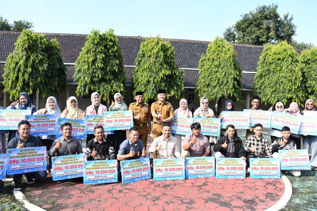 Melalui Program GASIK, 25 UMKM Terbaik Dapat Bantuan Modal 10 Juta Dari Pemkab Majalengka
