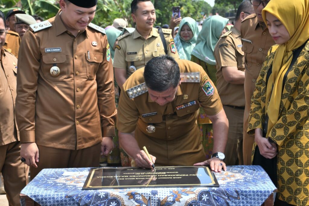 Program 100 hari kerja PAGAR BAJA (Penataan Gerbang Batas Majalengka)