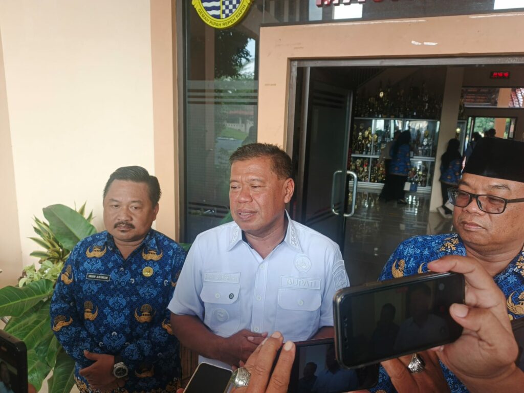 Bupati Majalengka Serahkan SK PPPK Paruh Waktu untuk 3.489 Eks Honorer pada 26 November 2025